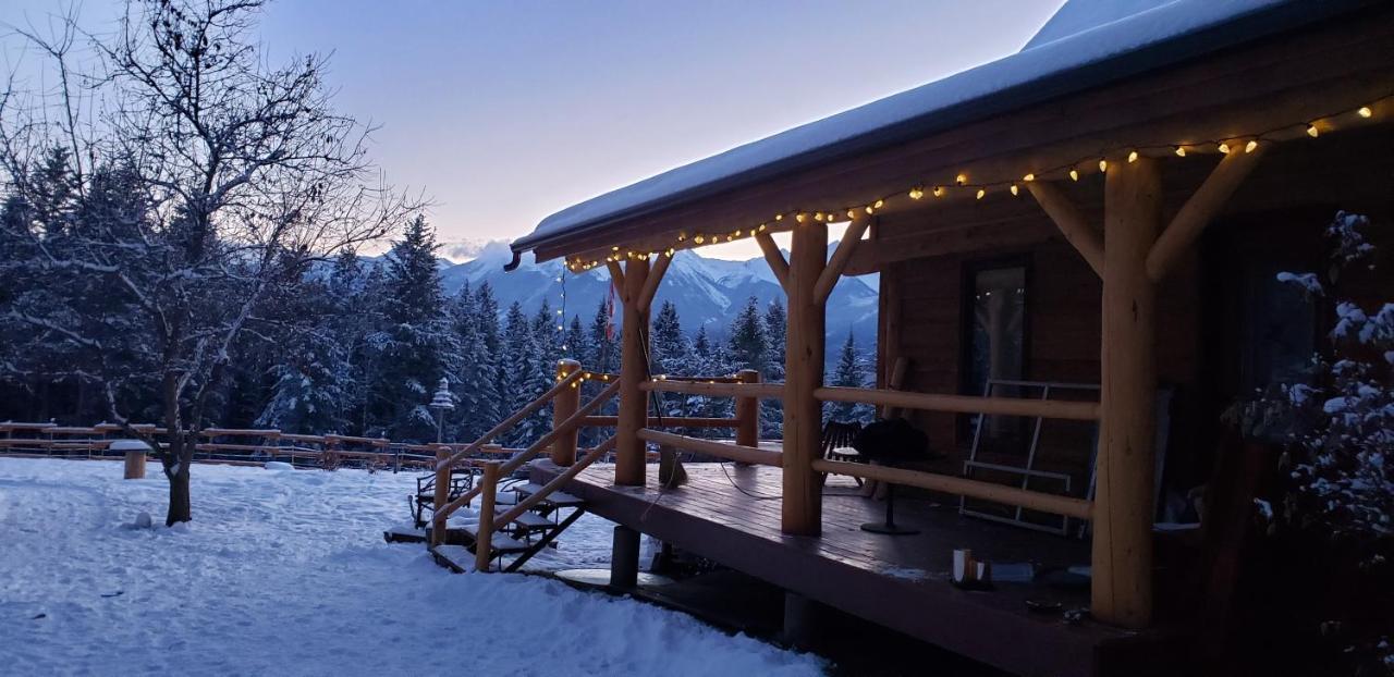 Kicking Horse Canyon Guest House Golden Exteriér fotografie